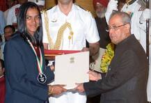 বিজয়ীদের রাজীব খেলরত্ন পুরস্কার দিলেন রাষ্ট্রপতি