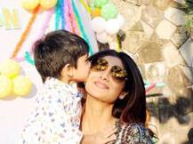 কেন ছেলেকে টিভি দেখতে দেন না শিল্পা?