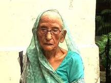 দিনেদুপুরে ধারাল অস্ত্র দেখিয়ে ৯২ বছরের মহিলার সর্বস্ব 'লুঠ', আটক ২