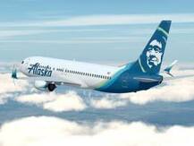 মাঝ আকাশে দরজা খোলার চেষ্টা যাত্রীর, জরুরী অবতরণ বিমানের