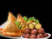 চা-সিঙ্গাড়া-গুলাবজামুনের পিছনে অখিলেশ সরকারের খরচ ৯ কোটি!