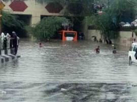 Heavy Rains In Hyderabad 4 Kids Among 7 Killed প্রবল বৃষ্টিতে বিপর্যস্ত হায়দরাবাদ, ৪ শিশু সহ ৭ জনের মৃত্যু
