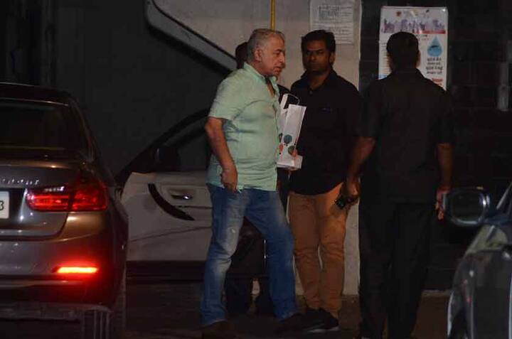 দিলীপ তাহিল। 