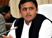 দুর্নীতিতে নাম জড়ানোয় ২ মন্ত্রীকে বরখাস্ত করলেন অখিলেশ