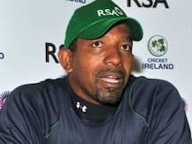 হেড কোচ পদ থেকে সিমন্সকে সরিয়ে দিল ওয়েস্ট ইন্ডিজ বোর্ড