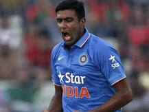 ভারতের প্যারালিম্পিক্স অ্যাথলিটদের কটাক্ষ পাকিস্তানির, মুখের মতো জবাব অশ্বিনের