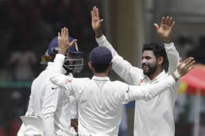 জাডেজা-অশ্বিনের স্পিনের দাপটে কানপুর টেস্টের রাশ ভারতের হাতে