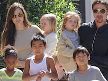 ব্র্যাডের সঙ্গে বিচ্ছেদের পর বাচ্চাদের একক অভিভাবকত্ব পাবেন অ্যাঞ্জেলিনা