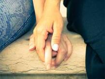 ফেসবুকে আলাপ, ইন্দোরের মেয়ের প্রেমে পাগল হয়ে এদেশে বাংলাদেশি তরুণী