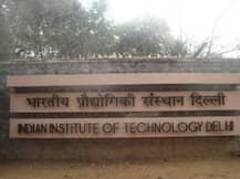 দারিদ্র্য জয় করে আইআইটি দিল্লির পথে দিনমজুরের ছেলে