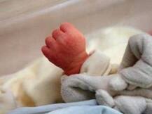 ‘মৃত’, ঘোষণা করেছিল ডাক্তাররা, কবর দেওয়ার সময় কেঁদে উঠল সদ্যোজাত