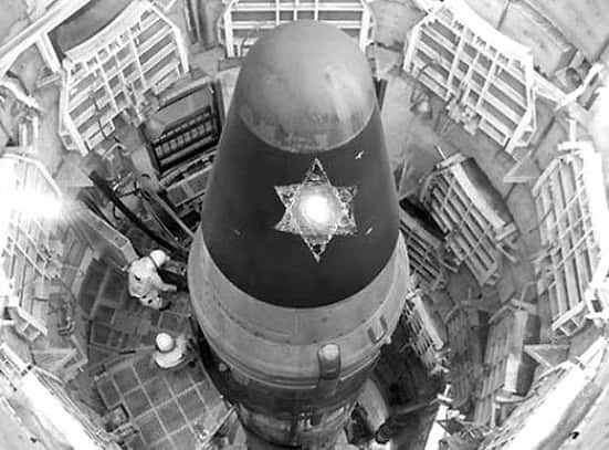 ইজরায়েলের আছে ৮০টি পরমাণু অস্ত্র। 