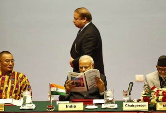 Pakistan Isolated After India More Nations Pull Out Of Saarc Summit আরও বিচ্ছিন্ন পাকিস্তান, ভারতের পাশে দাঁড়িয়ে সার্ক সম্মেলনে যোগ দিচ্ছে না বাংলাদেশ, ভুটান, আফগানিস্তান