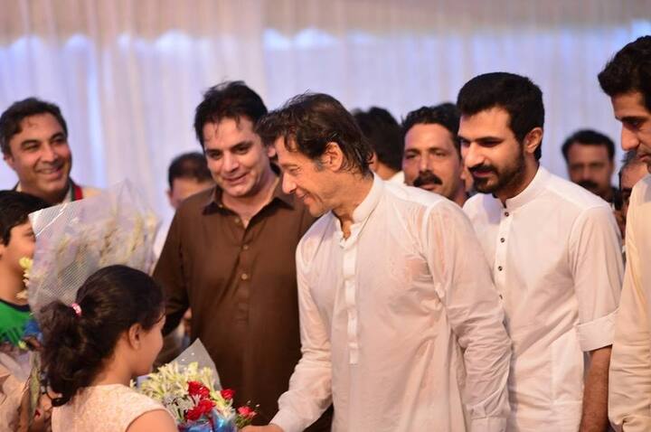 ২০১৩ সালের সাধারণ নির্বাচনে রিগিংয়ের অভিযোগ অনে ২০১৪ সালে ইসলামাবাদে চার মাস অবস্থান বিক্ষোভ করেছিলেন ইমরান। এবার ফের আন্দোলন শুরু করার কথা বলেছেন তিনি