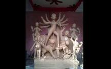 পাড়ায় পাড়ায় কেমন চলছে পুজো-প্রস্তুতি, দেখে নিন এক নজরে