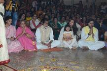 মহাষ্টমী পুজোয় মুম্বই রামকৃষ্ণ মিশনে বচ্চন পরিবার