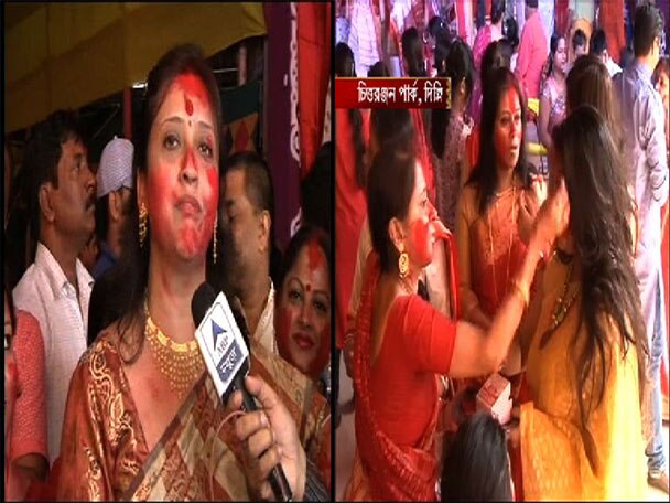 Vijaya Dashami Celebration At Delhi Mumbai Dubai দশমীতে প্রবাসে দেবী বরণ