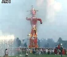 দেশজুড়ে পালিত হচ্ছে দশেরা