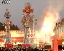 দেশজুড়ে পালিত হচ্ছে দশেরা