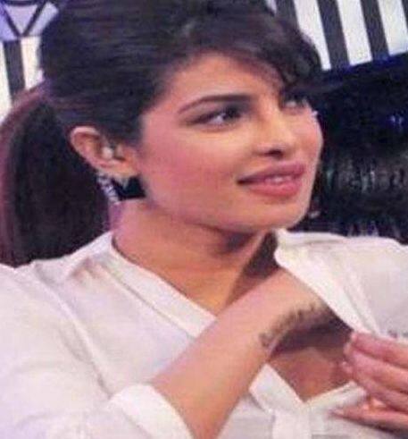 পুরুষ-নারীর মধ্যে পারিশ্রমিক বৈষম্য, এবার মুখ খুললেন প্রিয়ঙ্কা চোপড়া When You Have Aamir Or Salman On The Poster Films Make 300 Crores Priyanka Chopra পুরুষ-নারীর মধ্যে পারিশ্রমিক বৈষম্য, এবার মুখ খুললেন প্রিয়ঙ্কা চোপড়া