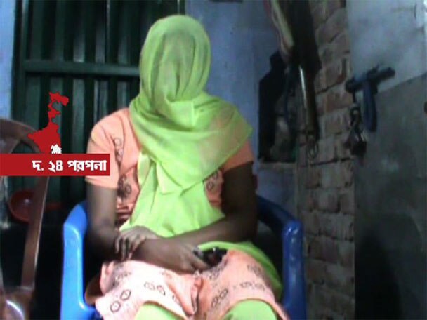 Woman Allegedly Gangraped By 2 Local Youths In South 24 Parganas Bishnupur বাড়ি পৌঁছে দেওয়ার অছিলায় বিষ্ণুপুরে তরুণীকে 'গণধর্ষণ', পলাতক ২ প্রতিবেশী যুবক