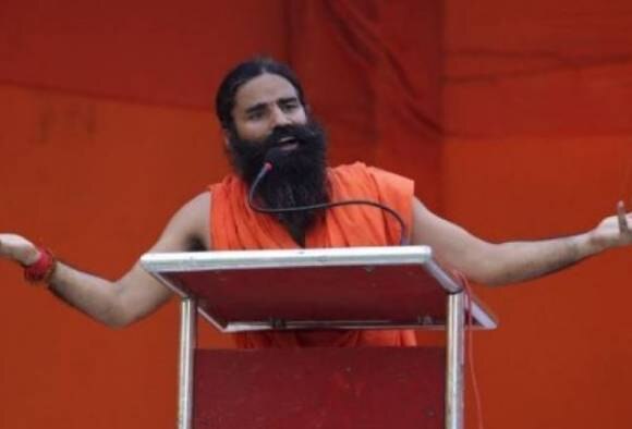 Demonetising To Help In Curbing Economic Crimes Ramdev ‘সাহসী’ সিদ্ধান্ত! ৫০০, ১০০০ টাকার নোট বাতিলে বন্ধ হবে নকশালদের সম্পদের উত্স, বললেন রামদেব