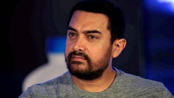 Aamir Avoids Query On Pak Film Ban At Mami Ae Dil Row মুম্বই ফিল্ম ফেস্টিভ্যালে পাক-ছবিতে নিষেধাজ্ঞা বা 'অ্যায় দিল... ' বিতর্ক এড়ালেন আমির