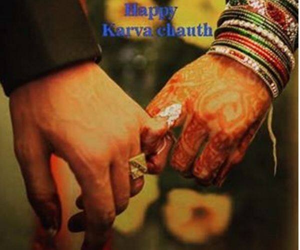 লুলিয়া ভারত ছাড়ার পরেই রটে গিয়েছিল, তাঁর সঙ্গে আর সলমনের সম্পর্ক নেই। কিন্তু এই ছবি অন্য কথা বলছে। ছবি সৌজন্যে ইনস্টাগ্রাম