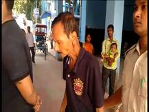 চুরি করার সময় হাতেনাতে পাকড়াও পরিচারক