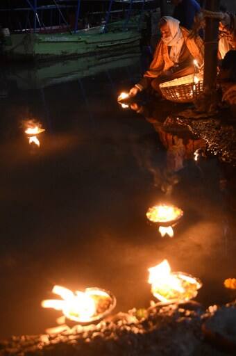 দেখব দীপাবলী উত্সবের আরও কিছু ঝলক