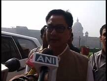 সিমি বন্দিদের সংঘর্ষে মৃত্যু: পুলিশের ভূমিকা নিয়ে প্রশ্ন তোলা ঠিক নয়, বললেন রিজিজু