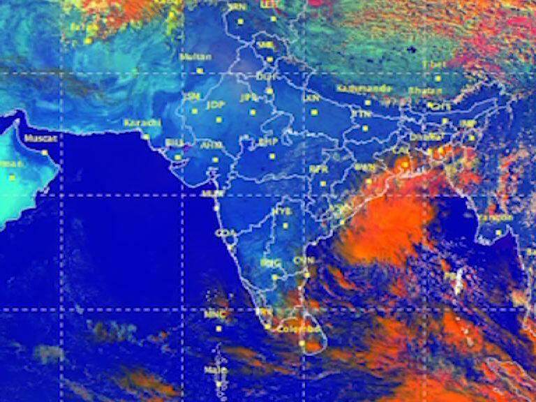 Rain may happen, says weather office সপ্তাহের মাঝামাঝি নামতে পারে বৃষ্টি, হাওয়া অফিসের পূর্বাভাস