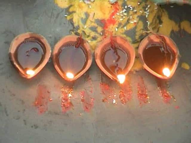 কথিত আছে, ছটপুজোর দিন ঐশ্বরের কাছে শুদ্ধ মনে যা কামনা করা হয়, তা সবই পূরণ হয়