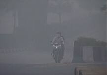 দূষণের প্রভাবে বমি, শ্লেষ্মা, শ্বাসকষ্ট, দিল্লির অফিসগুলিতে গরহাজির ৫-১০% কর্মী