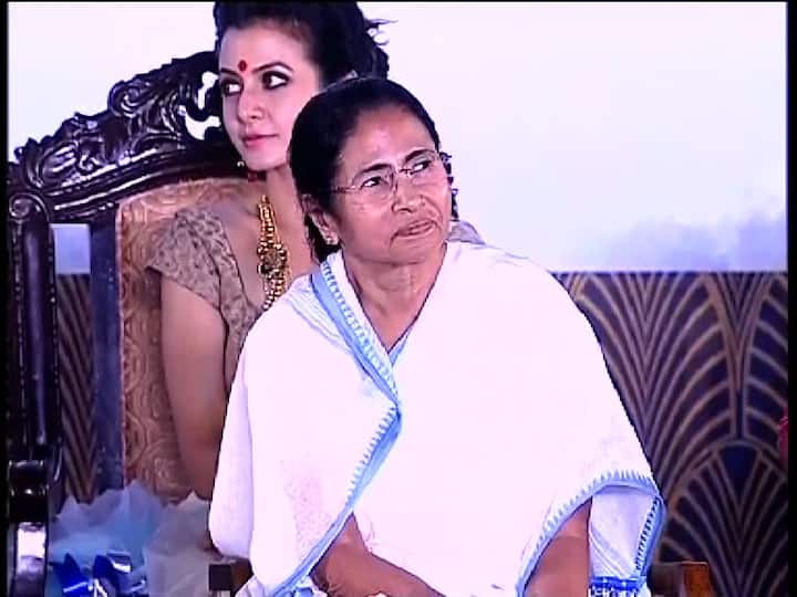 মুখ্যমন্ত্রীর বক্তব্যে উঠে আসে বাংলার সাংস্কৃতিক ঐতিহ্যের কথা। 
