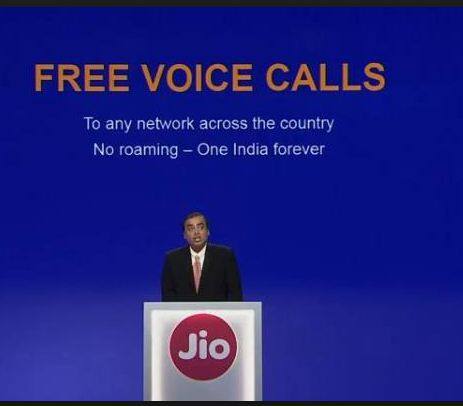 উল্লেখ্য, সম্প্রতি জিও-কে নিয়ে বিভিন্ন খবর সামনে এসেছে। জিও সিমের পর এবার রিলায়েন্স জিও তাদের বেশ কিছু মাস্টার প্ল্যানের প্রস্তুতি নিচ্ছে বলে খবর। এগুলির মধ্যে রয়েছে ব্রডব্যান্ড সার্ভিস। জানা গেছে, কোম্পানি তাদের নয়া ব্রডব্যান্ড পরিষেবা শুরু করতে পারে, যার স্পিড হবে 1Gbps