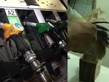 এবার নির্দিষ্ট কিছু পেট্রোল পাম্প থেকে ডেবিট কার্ডে তোলা যাবে টাকা