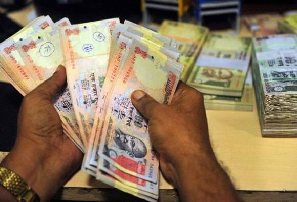 UP Family Court Orders Wife to Pay Rs 1,000 Monthly Maintenance Allowance to Husband স্বামীকে মাসে ১০০০ টাকা ভরণপোষণ ভাতা দিতে স্ত্রীকে নির্দেশ পরিবার আদালতের