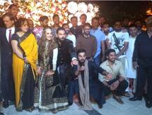 যুবির বাড়িতে \'টিম ইন্ডিয়া\', পাত্রের প্রাক-বিয়ের অনুষ্ঠানের কিছু ছবি...