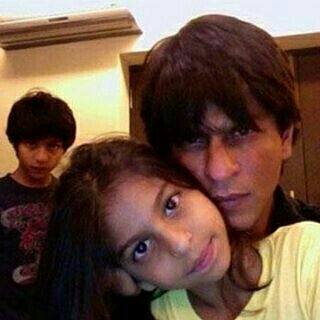 আরেকটি চেনা ছবি। 