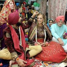 জানেন, বিয়ের পর নতুন কী নাম হল যুবি-পত্নী হ্যাজেলের?