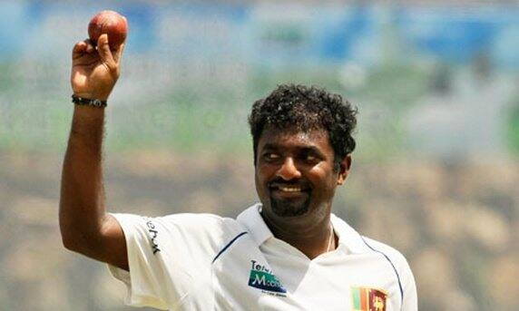 শ্রীলঙ্কার প্রাক্তন অফস্পিনার ৪৪টি টেস্ট খেলার আগে ২১০টি উইকেট নিয়েছিলেন