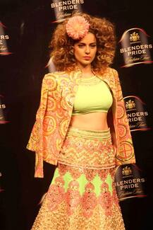  ছবি পিছু ১৫ কোটি! কী বলছেন কঙ্গনা নিজে?