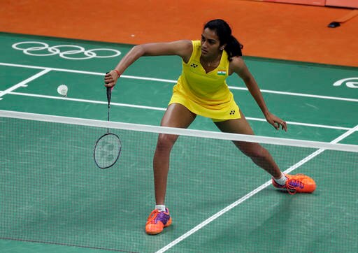 Sindhu Avenges Olympic Loss In Semis At Super Series Final রিওর বদলা, মারিনকে হারিয়ে সেমি-ফাইনালে সিন্ধু