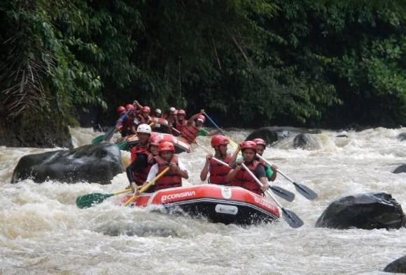 Four Including 3 Delhi Students Drown In Keralas Periyar River কেরলের পেরিয়ার নদীতে ডুবে গেল দিল্লির সেন্ট স্টিফেন্স কলেজের তিন ছাত্র সহ চারজন