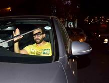 দেখুন: করিনা পুত্রকে দেখতে হাসপাতালে সেফ, করিশমা, শর্মিলারা