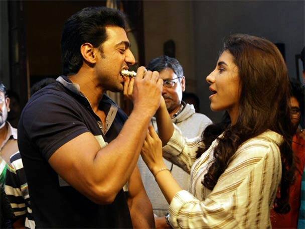 ছিলেন বান্ধবী ও ছবির নায়িকা রুক্মিণীও। 