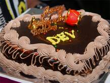 বড়দিনেই দেবের জন্মদিন!