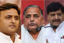 সপা-সংঘাতে নাটকীয় মোড়: অখিলেশ ‘জাতীয় সভাপতি’, পদ থেকে ‘সরানো হল’ শিবপালকে, ‘বরখাস্ত’ অমর, মুলায়ম ‘মার্গদর্শক’