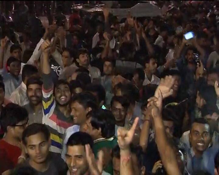 মুম্বইয়েও বর্ষবরণের বিশেষ অনুষ্ঠান হয়